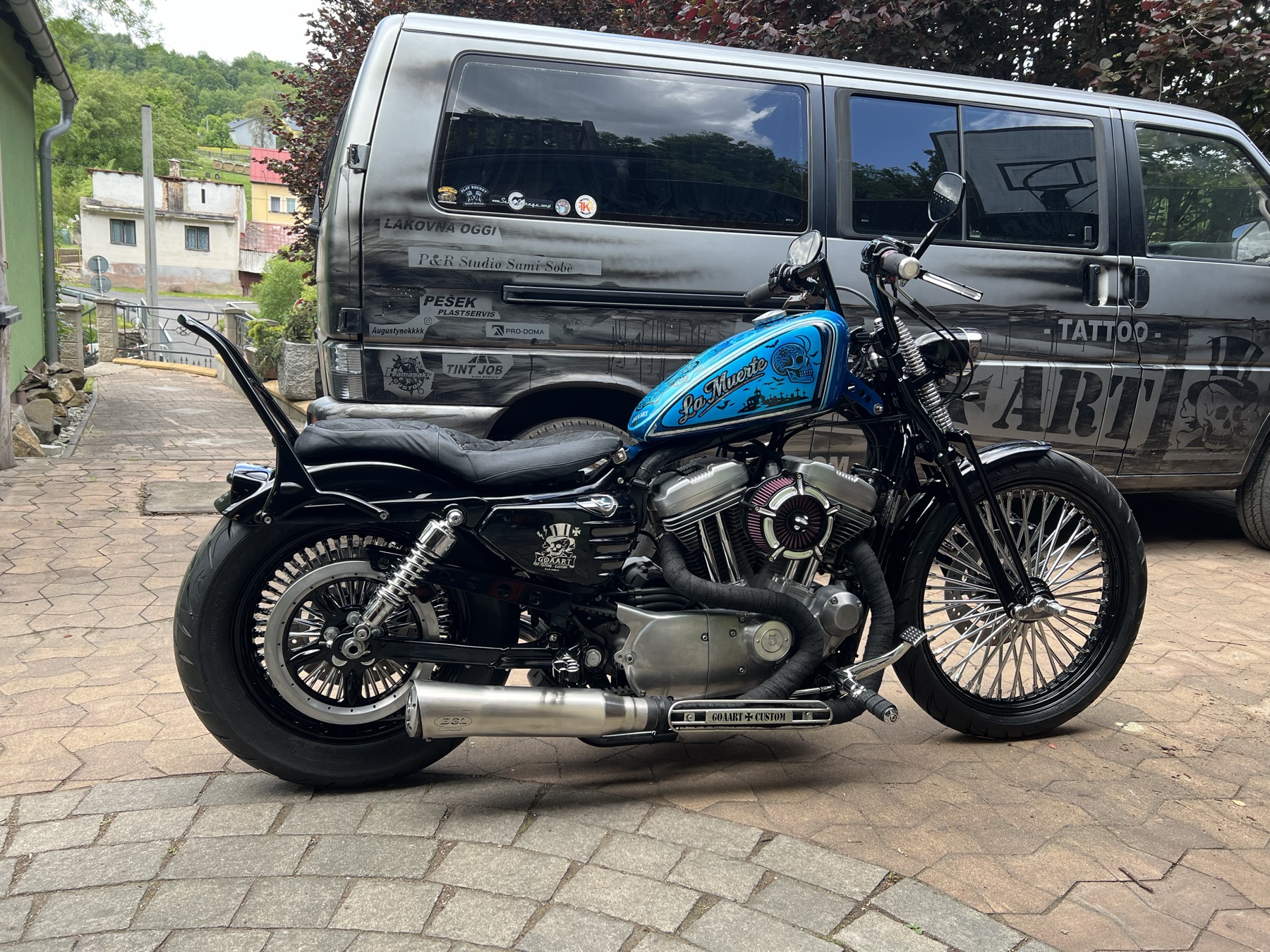 Zakázkový motocykl a řemeslný detail GOAART – realizace 8