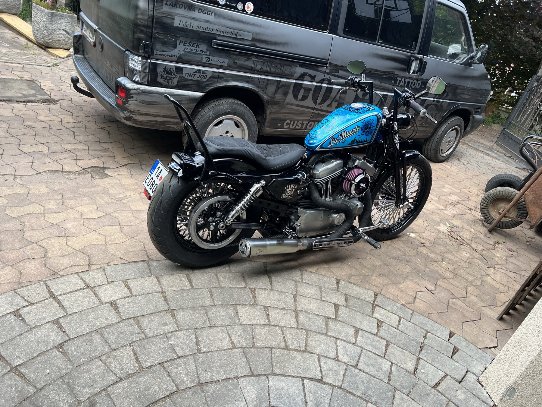 Zakázkový motocykl a řemeslný detail GOAART – realizace 9
