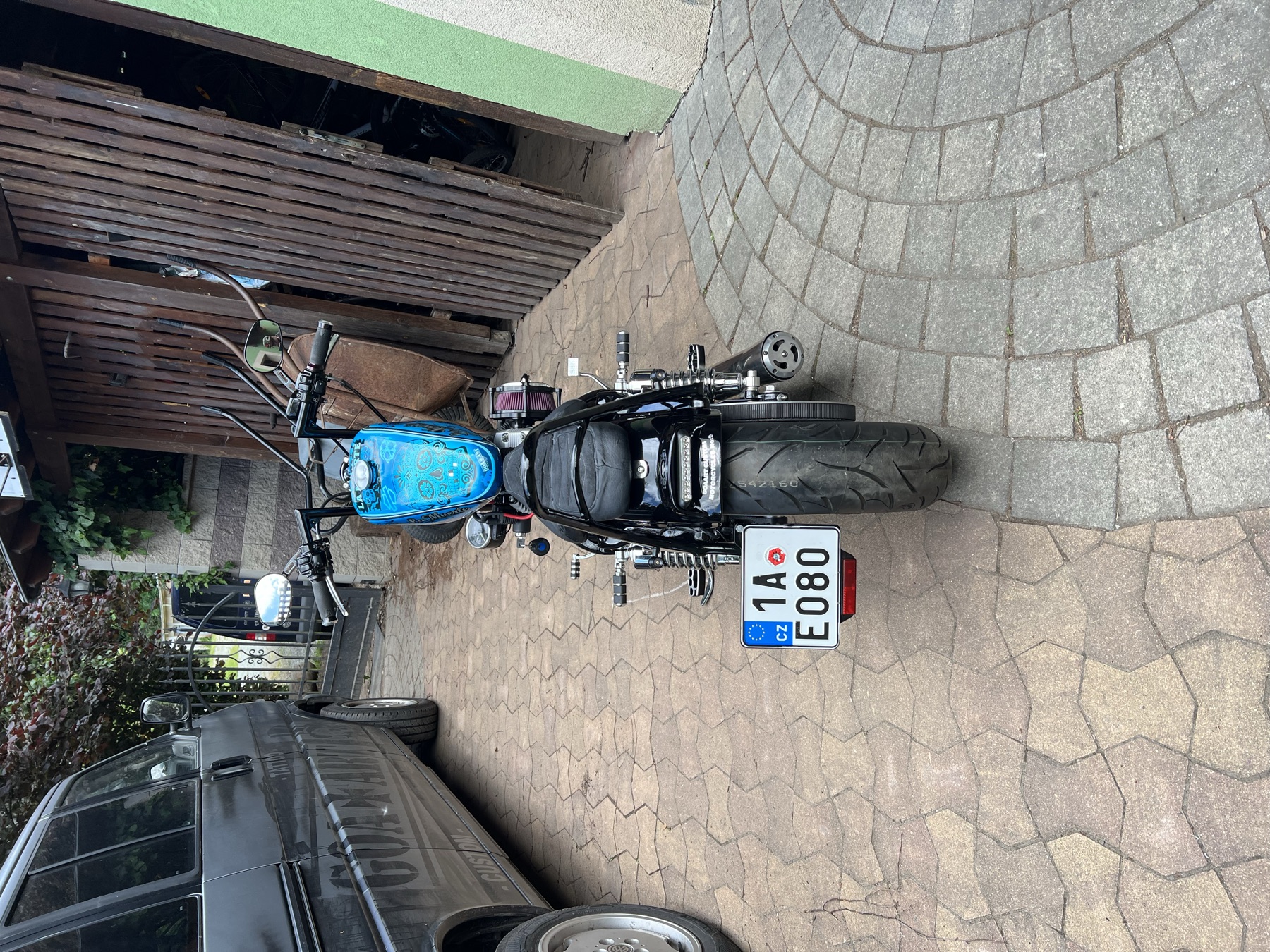 Zakázkový motocykl a řemeslný detail GOAART – realizace 10