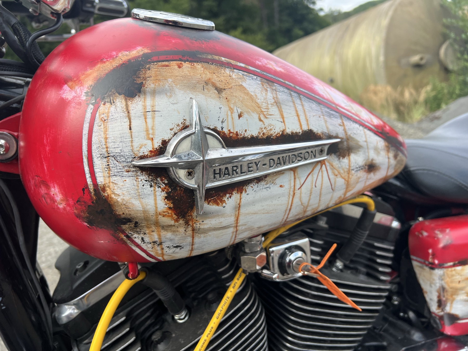 Zakázkový motocykl a řemeslný detail GOAART – realizace 13